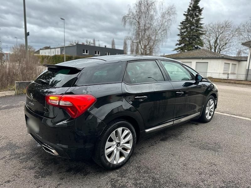Gebraucht Citroën DS5 120 PS (88 kW) 2013 Kleinwagen