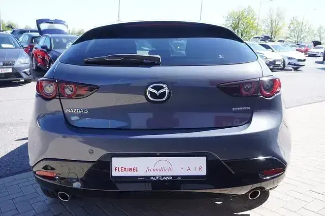 Usata Mazda 3 122 CV (89 kW) 2020 Grigio Berlina