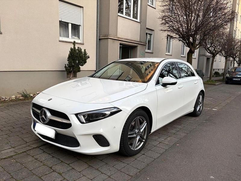 Gebraucht Mercedes A220 190 PS (139 kW) 2019 Schwarz Limousine
