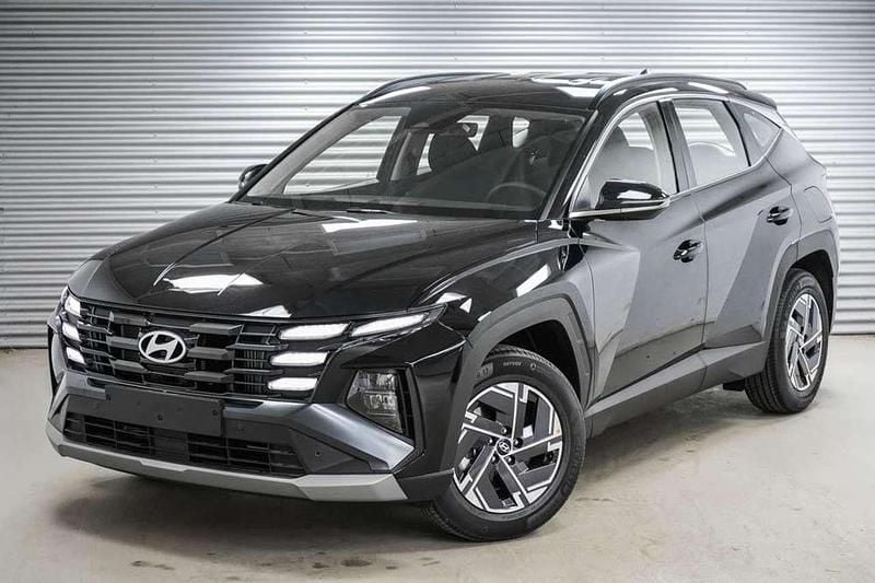 Abyss black metallic () Neu 2025 Hyundai Tucson Comfort SUV | 27.589 € (Guter Preis) - Bild 1/4