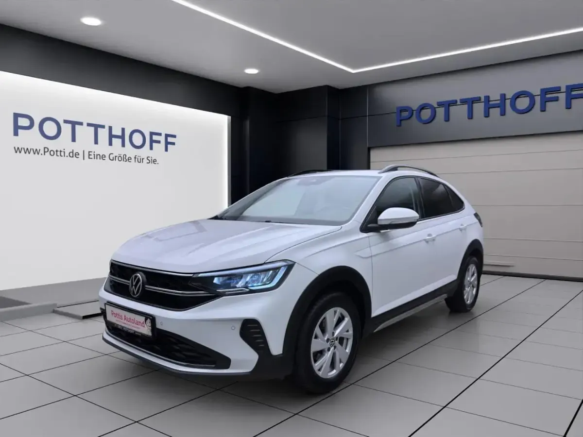 Gebraucht VW Taigo Life 110 PS (80 kW) 2023 Weiß SUV