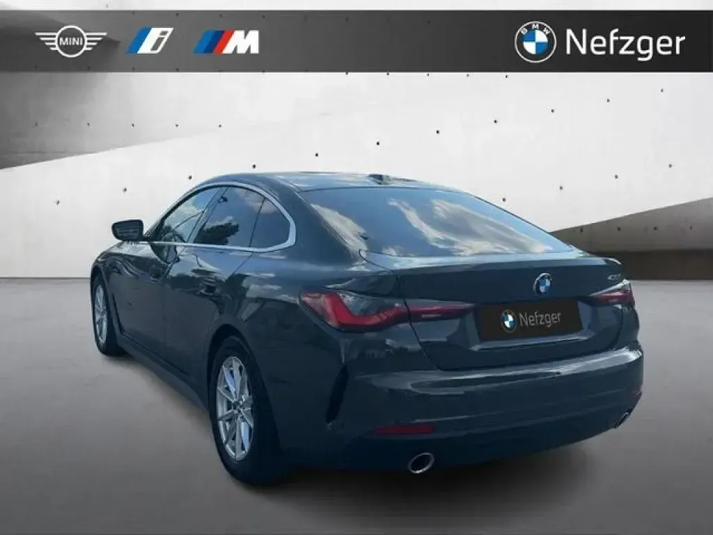 Gebraucht BMW 430 Sport Line 245 PS (180 kW) 2022 Dravitgrau metallic (metallic) Coupé
