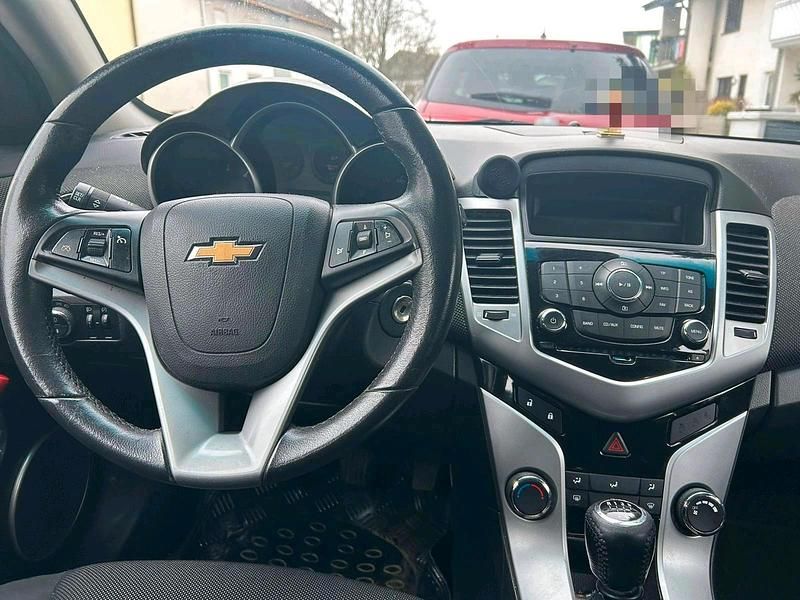 Gebraucht Chevrolet Cruze 124 PS (91 kW) 2011 Grau Limousine