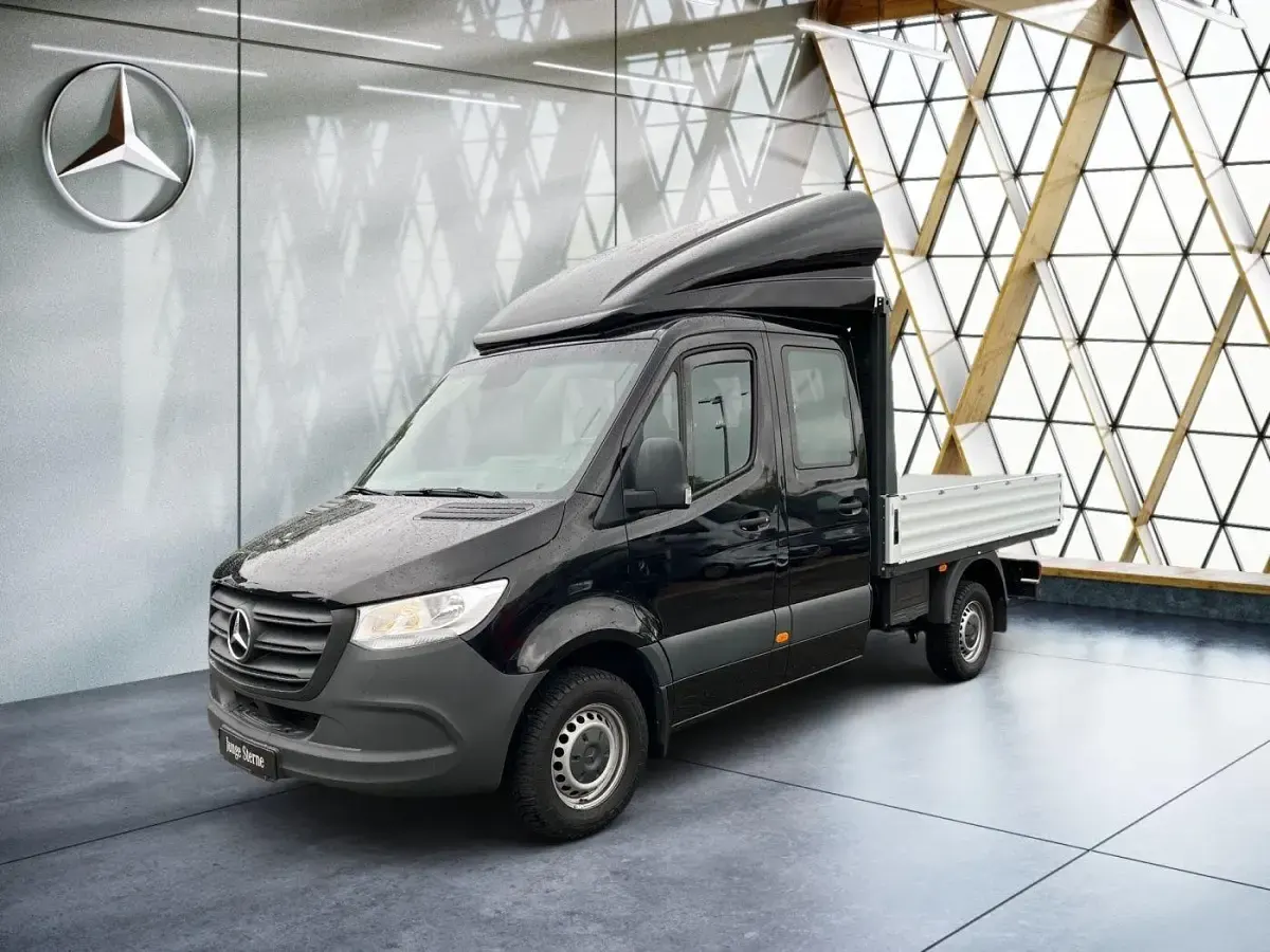 Gebraucht Mercedes Sprinter 170 PS (125 kW) 2022 Schwarz Van
