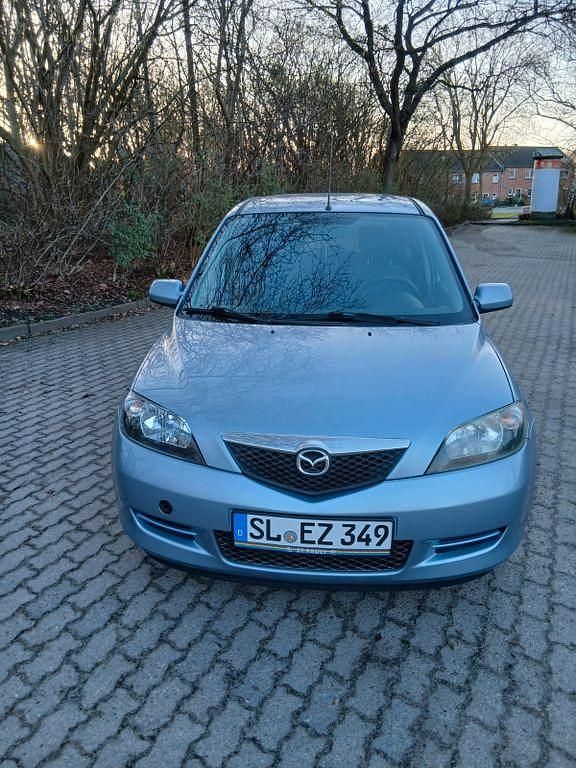 Gebraucht Mazda 2 80 PS (58 kW) 2005 Blau Kleinwagen