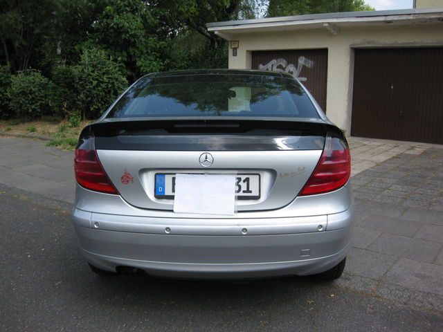 Gebraucht Mercedes C180 143 PS (105 kW) 2003 Silber Coupé