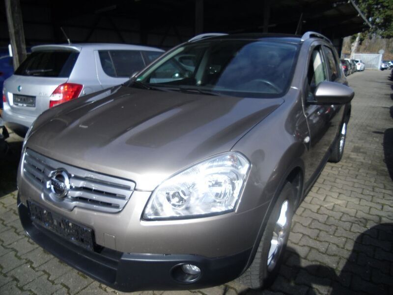 Beige Gebraucht 2009 Nissan Qashqai +2 SUV | 4.699 € (Guter Preis) - Bild 1/4