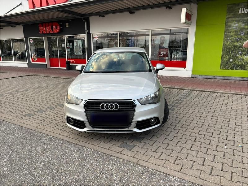 Second-hand Audi A1 105 CP (77 kW) 2012 Gri Hatchback