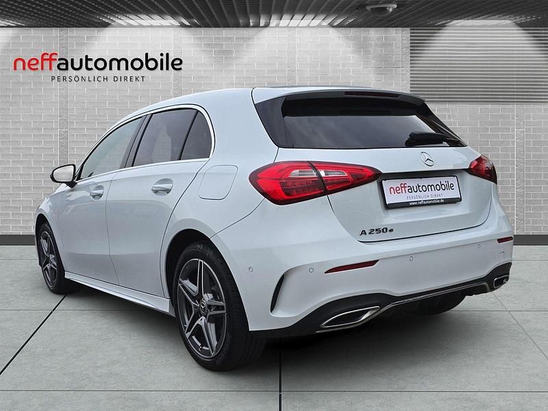 Gebraucht Mercedes A250 Business 218 PS (160 kW) 2023 Weiß Limousine