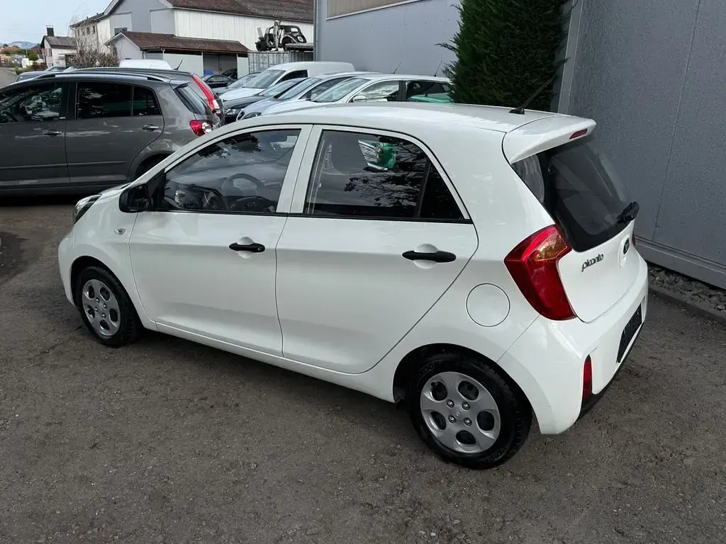 Gebraucht Kia Picanto 67 PS (49 kW) 2016 Weiß Kleinwagen