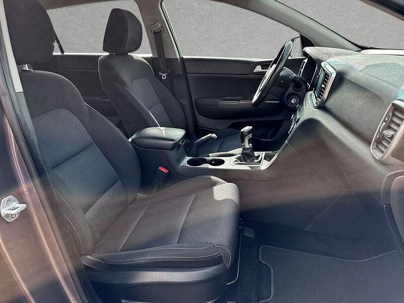 Gebraucht Kia Sportage Vision 136 PS (100 kW) 2018 (l2b) copperstone (metallic) SUV