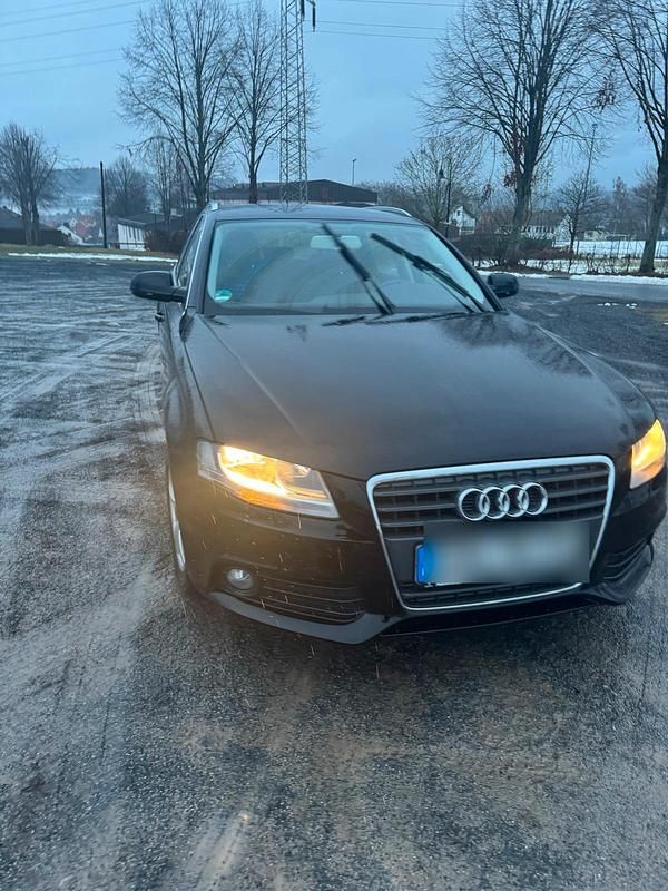Gebraucht Audi A4 120 PS (88 kW) 2009 Schwarz Kombi