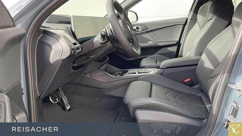 Neu BMW 120 Basis 156 PS (114 kW) 2025 Bmw individual storm gray metal Kleinwagen