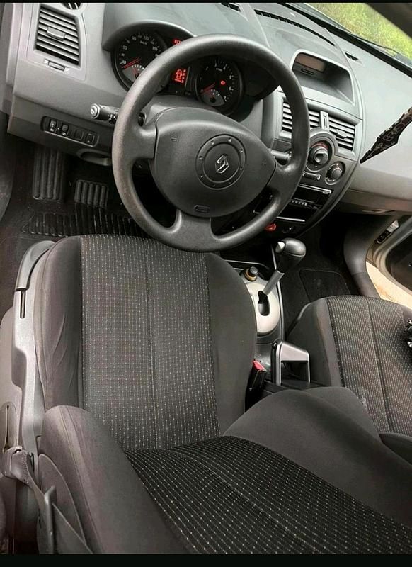 Gebraucht Renault Mégane II 135 PS (99 kW) 2003 Andere farben Kleinwagen