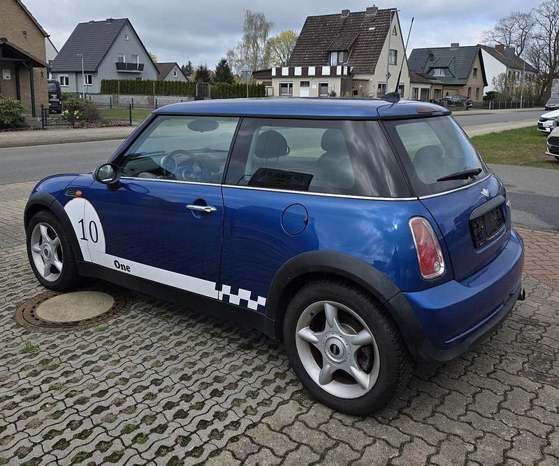 Second-hand Mini ONE 90 CP (66 kW) 2006 Albastru Hatchback