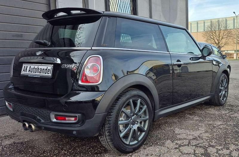 Gebraucht Mini Cooper S Coupé 184 PS (135 kW) 2011 Schwarz Coupé