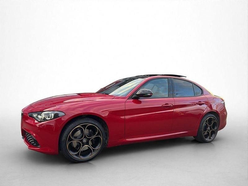 Neu Alfa Romeo Giulia 280 PS (205 kW) 2026 Rot Limousine