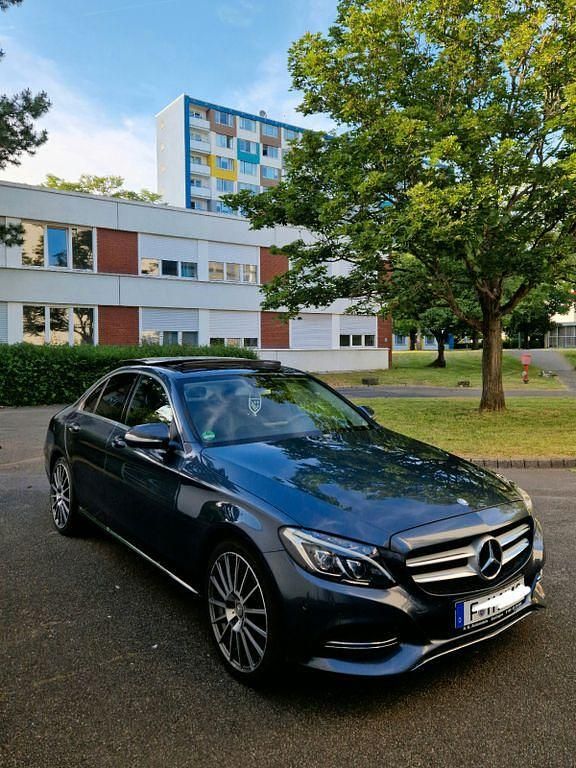 Grau Gebraucht 2015 Mercedes C200 Avantgarde Limousine | 17.900 € (Guter Preis) - Bild 1/4