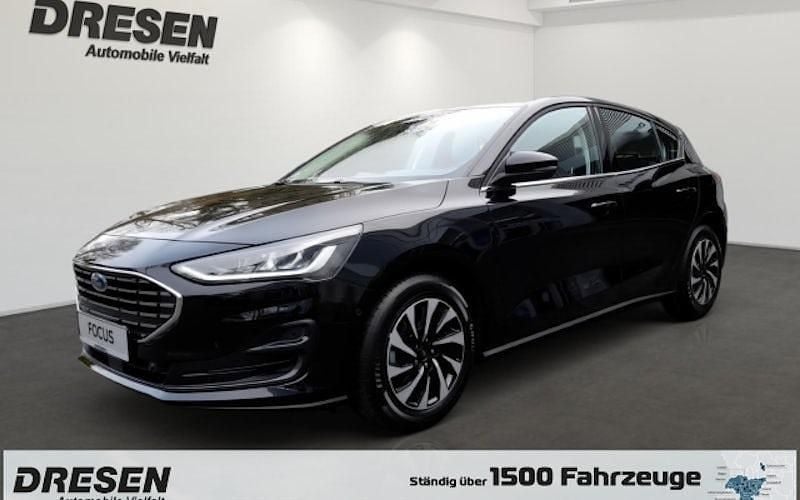 Neu Ford Focus Titanium 155 PS (114 kW) 2026 Schwarz Limousine