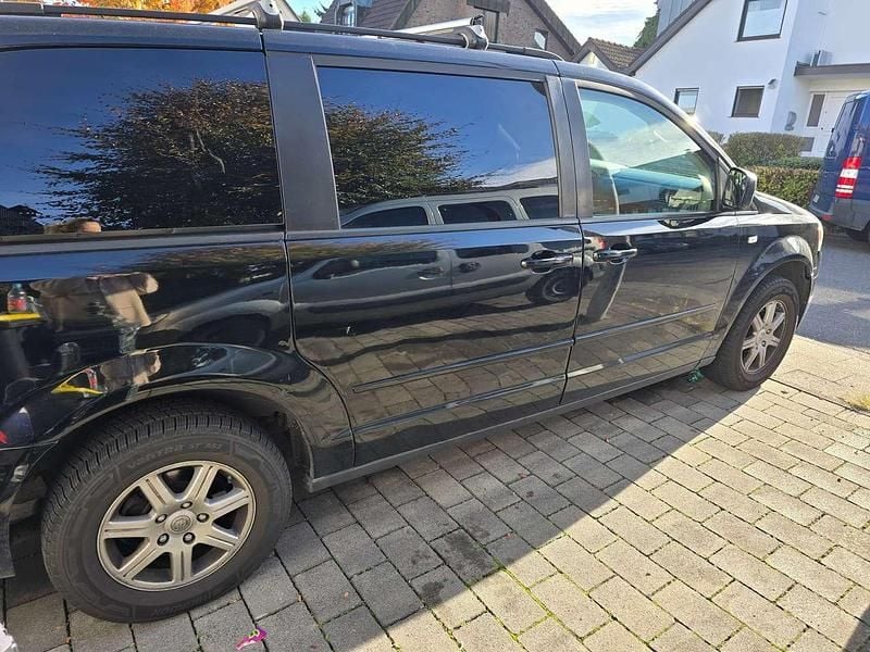 Gebraucht Chrysler Grand Voyager 163 PS (119 kW) 2008 Schwarz Van / Kleinbus