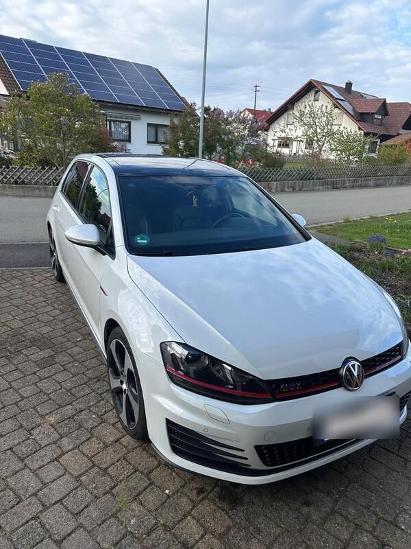 Weiß Gebraucht 2016 VW Golf VII GTI Limousine | 16.500 € (Superpreis) - Bild 1/4