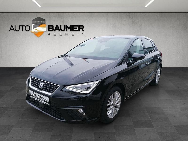 Schwarz Gebraucht 2024 Seat Ibiza FR Limousine | 21.990 € (Fairer Preis) - Bild 1/4