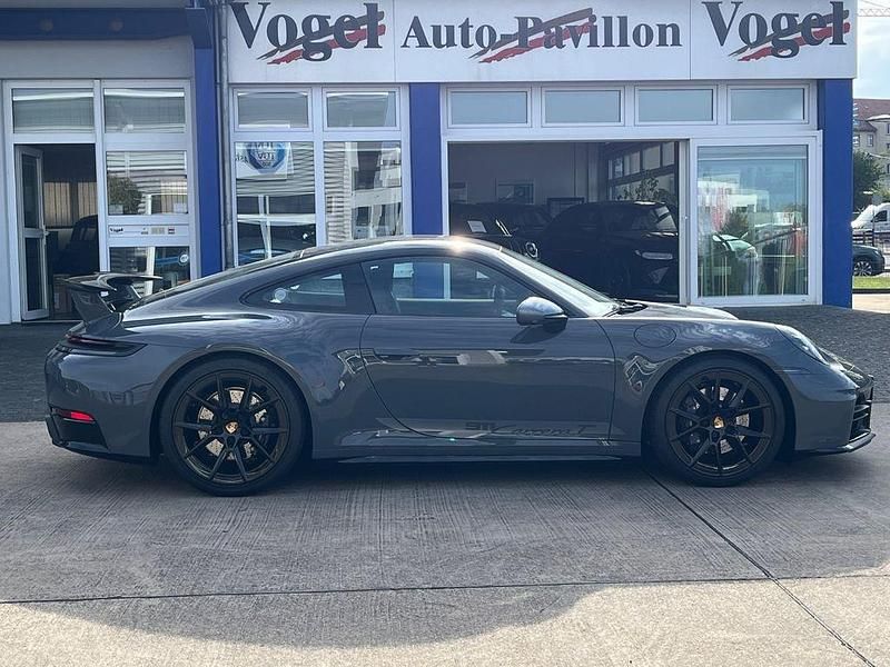 Gebraucht Porsche 911 Carrera 394 PS (289 kW) 2025 Gold