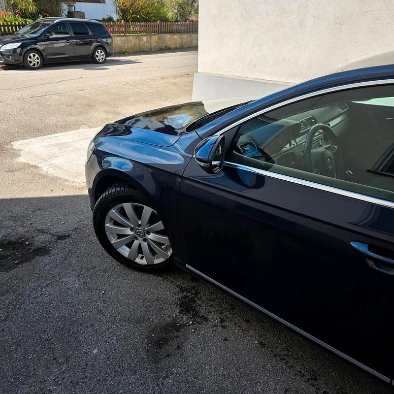 Gebraucht VW Passat 122 PS (89 kW) 2014 Kombi