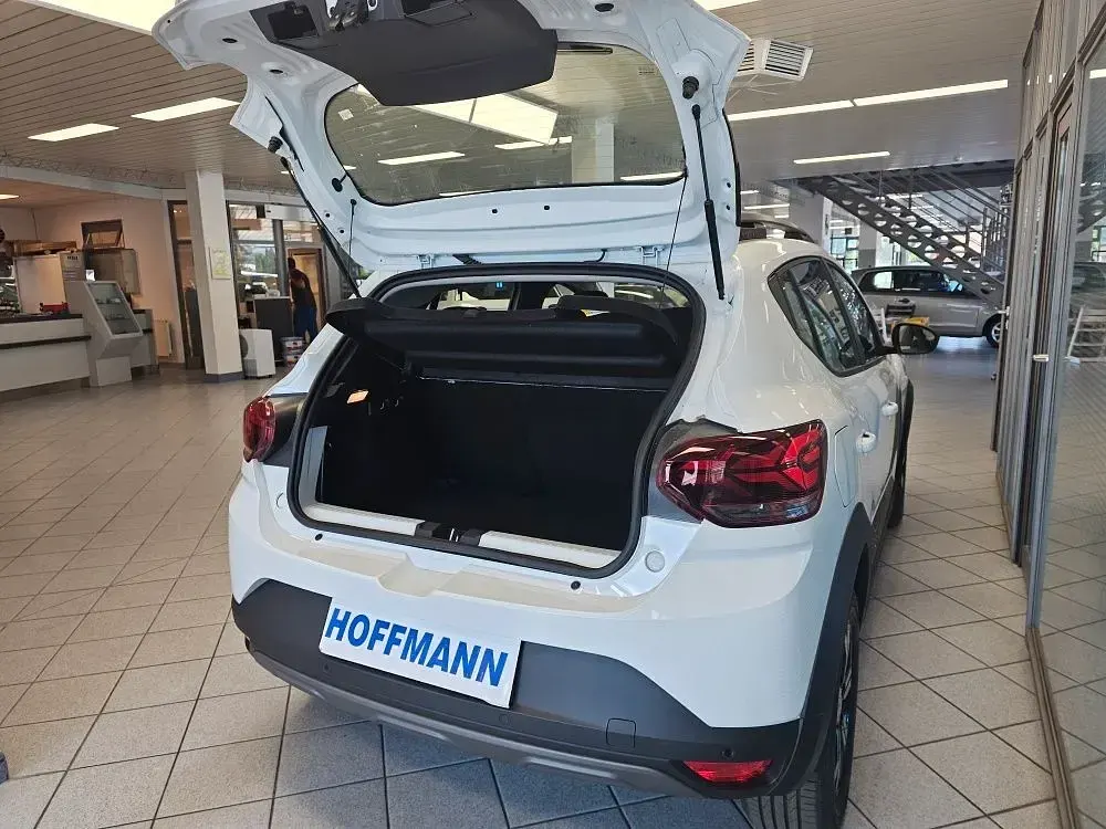 Neu Dacia Sandero Extreme 110 PS (80 kW) 2026 Arktisweiß Limousine