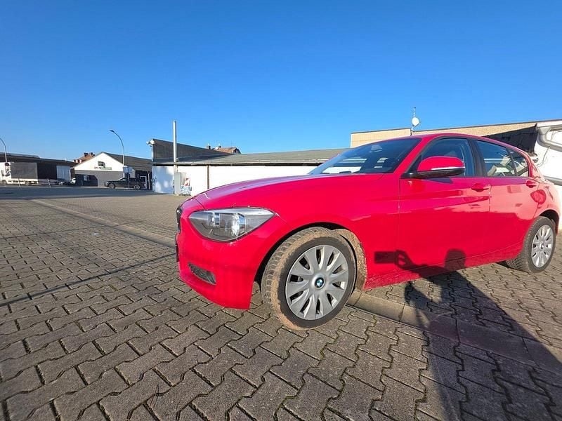 Gebraucht 2012 BMW 116 Kleinwagen | 9.300 € (Fairer Preis) - Bild 1/4