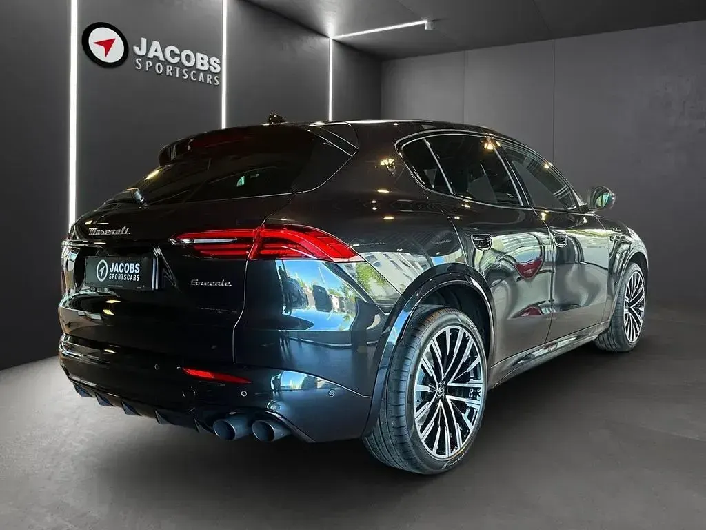 Neu Maserati Grecale 330 PS (242 kW) 2026 Nero tempesta SUV