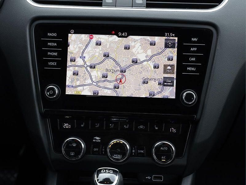 Gebraucht Skoda Octavia 150 PS (110 kW) 2020 Grau Kombi