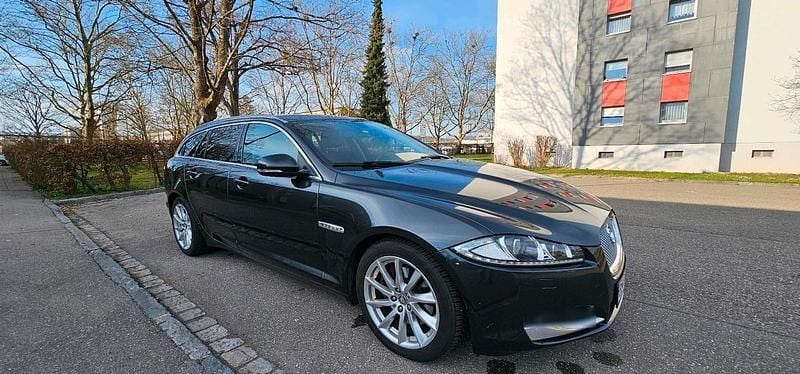Gebraucht Jaguar XF 200 PS (147 kW) 2013 Grau Kombi