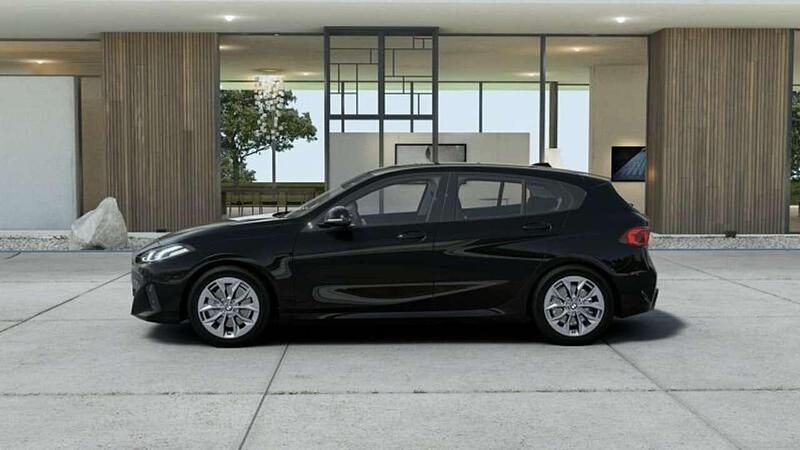 Neu BMW 116 122 PS (89 kW) 2026 Schwarz uni Kleinwagen