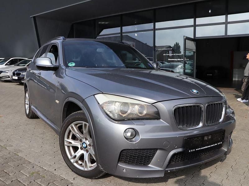 Spacegrau Gebraucht 2012 BMW X1 M Sport SUV | 6.402 € (Superpreis) - Bild 1/4