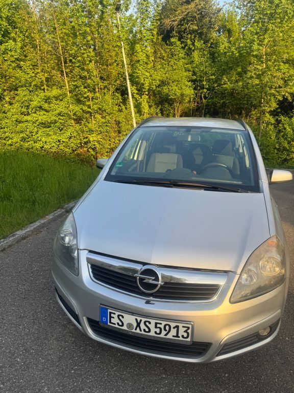 Silber Gebraucht 2006 Opel Zafira Van / Kleinbus | 2.150 € (Fairer Preis) - Bild 1/4