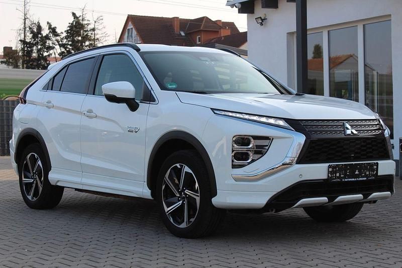 Gebraucht Mitsubishi Eclipse Cross 188 PS (138 kW) 2022 Weiß SUV