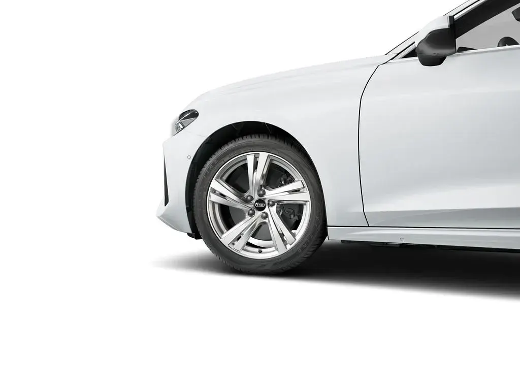 Gebraucht Audi A5 Ambiente 204 PS (150 kW) 2025 Gletscherweiß metallic Kombi