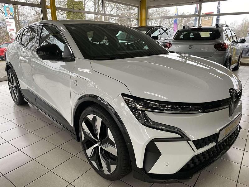 Gebraucht Renault Mégane Techno 96 kW (131 PS) 2022 Gletscherweiss Limousine