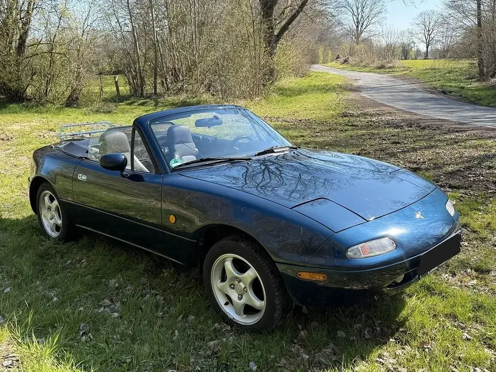 Gebraucht Mazda MX5 90 PS (66 kW) 1998 Blau Cabrio