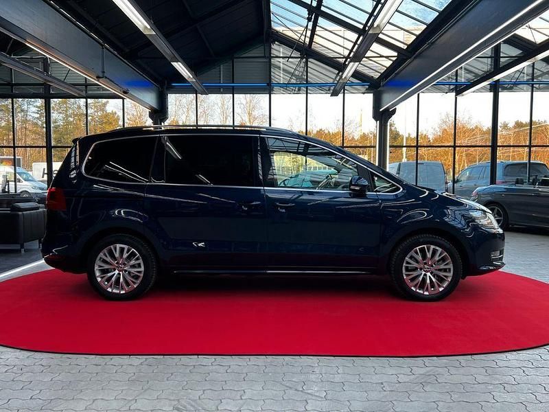 Gebraucht VW Sharan Highline 170 PS (125 kW) 2011 Blau Van / Kleinbus
