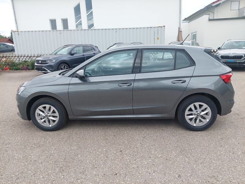 Graphitgraumetallic Neu 2025 Skoda Fabia Limousine | 17.490 € (Fairer Preis) - Bild 1/4
