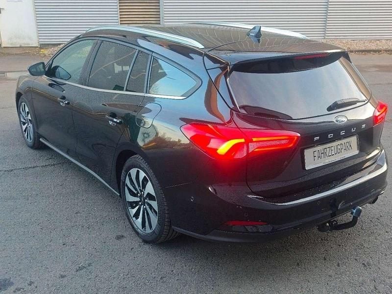 Gebraucht Ford Focus Cool & Connect 150 PS (110 kW) 2019 Schwarz Kombi