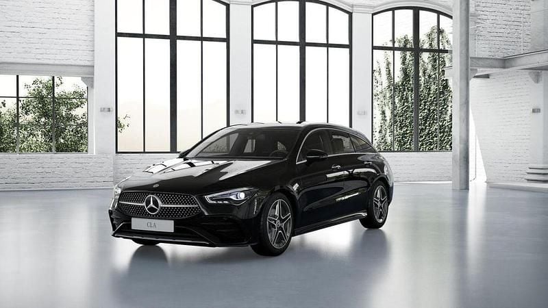 Metalliclack kosmosschwarz Gebraucht 2024 Mercedes CLA180 Shooting Brake AMG Kombi | 32.980 € (Etwas zu teuer) - Bild 1/4