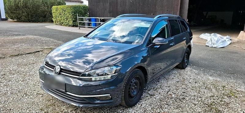 Gebraucht VW Golf VII Join 115 PS (84 kW) 2019 Grau Kombi