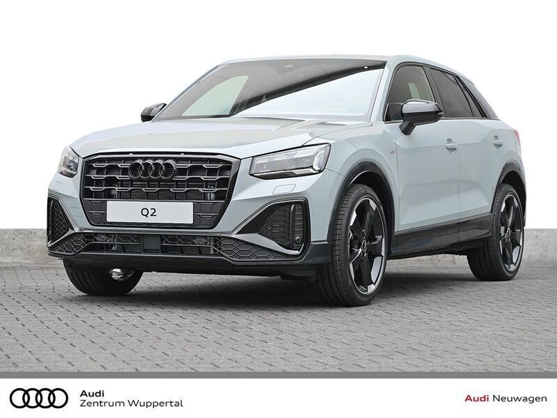 Grau Neu 2025 Audi Q2 S-Line SUV | 45.460 € - Bild 1/4