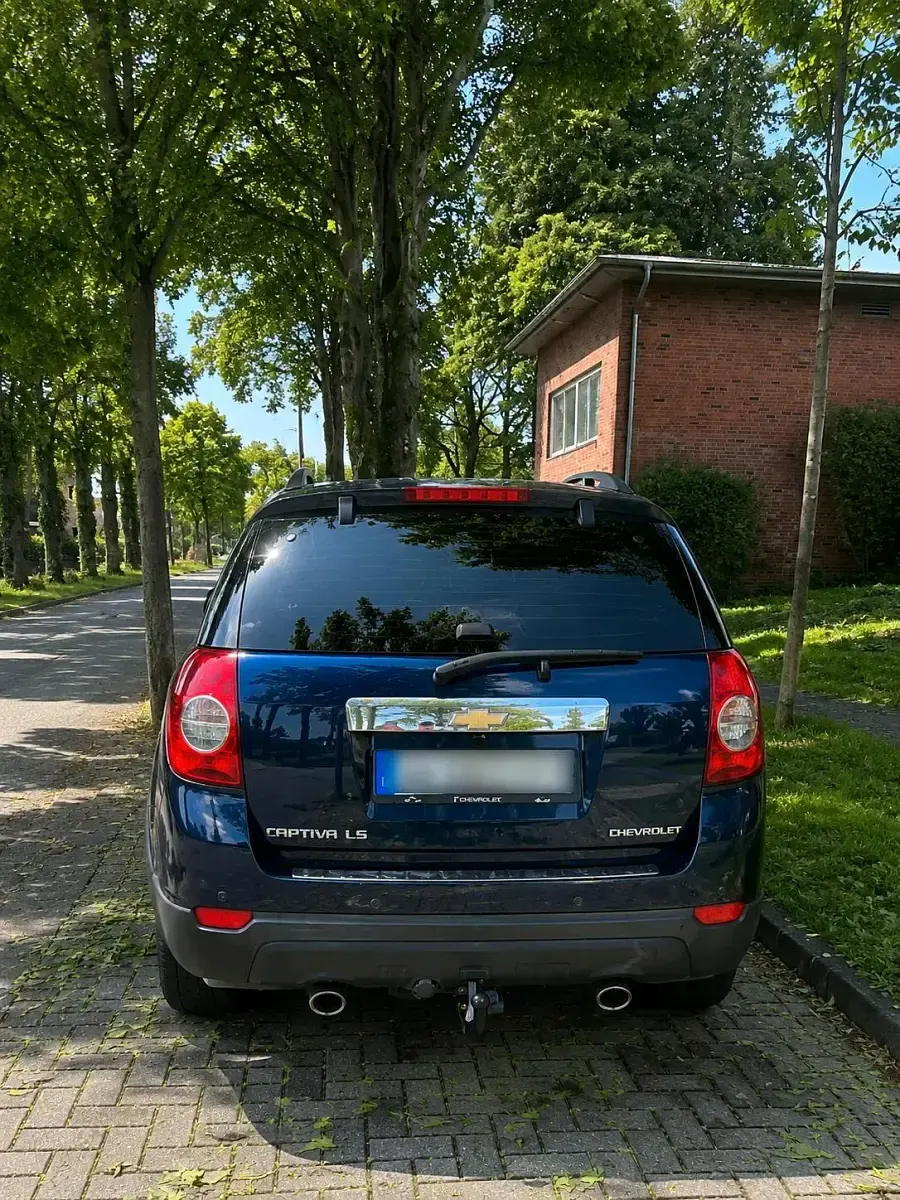 Gebraucht Chevrolet Captiva 136 PS (100 kW) 2010 Blau SUV