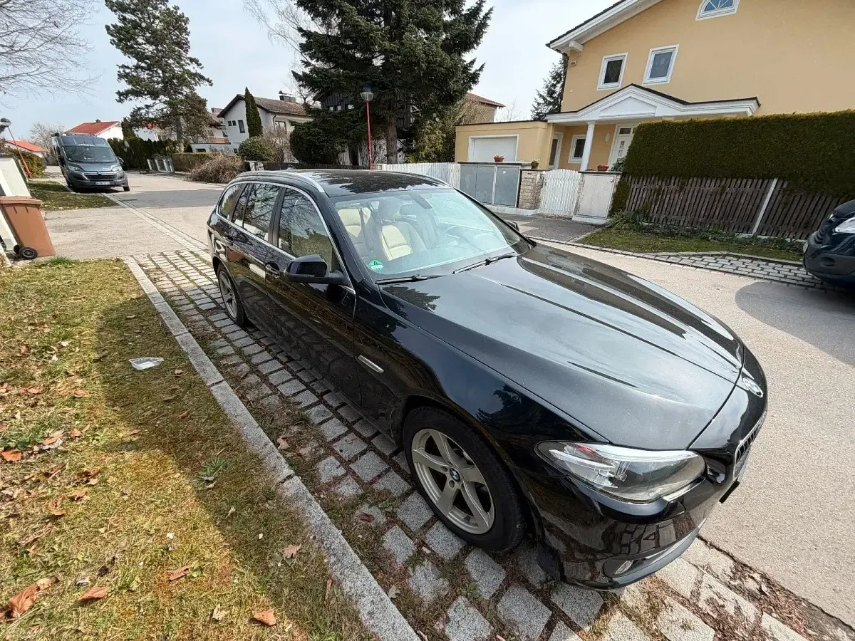 Gebraucht BMW 525 218 PS (160 kW) 2014 Schwarz Kombi