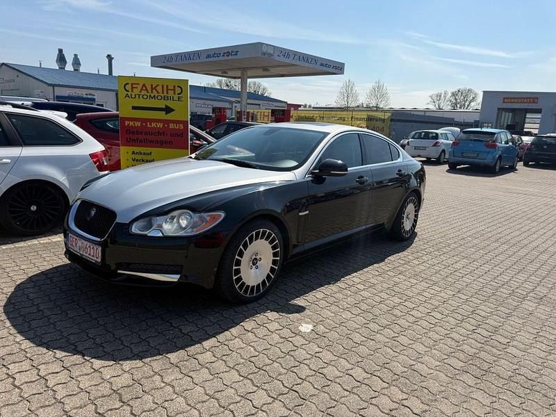 Gebraucht Jaguar XF Portfolio 385 PS (283 kW) 2010 Schwarz Limousine