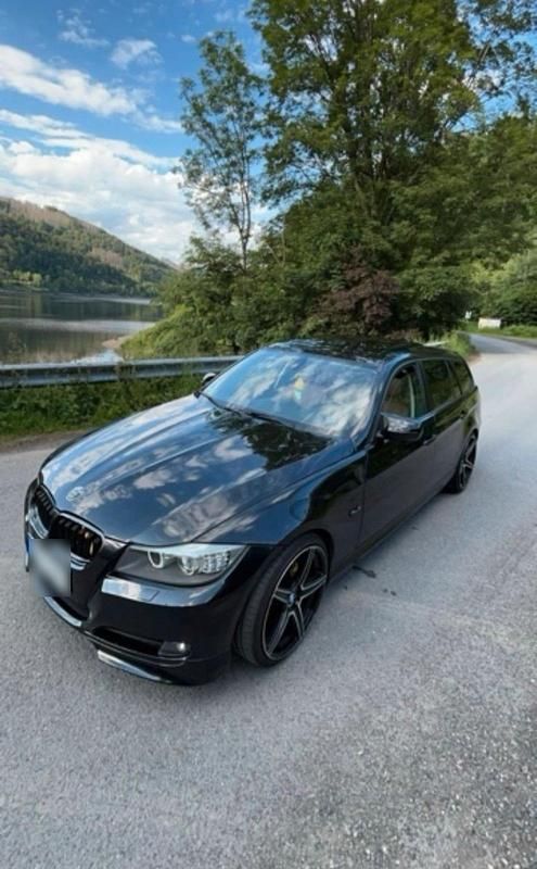 Gebraucht BMW 318 2009 Schwarz Kombi